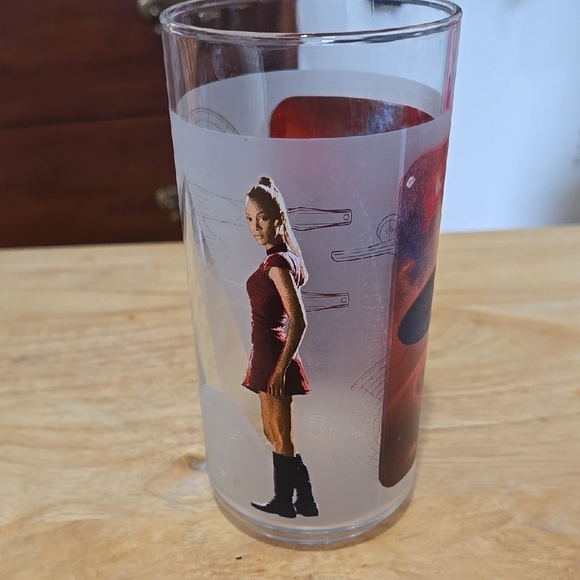 Star Trek 2008 Burger King Uhura Glass - Picture 1 of 6
